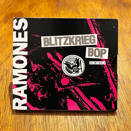 Ramones - Blizkrieg Bop
