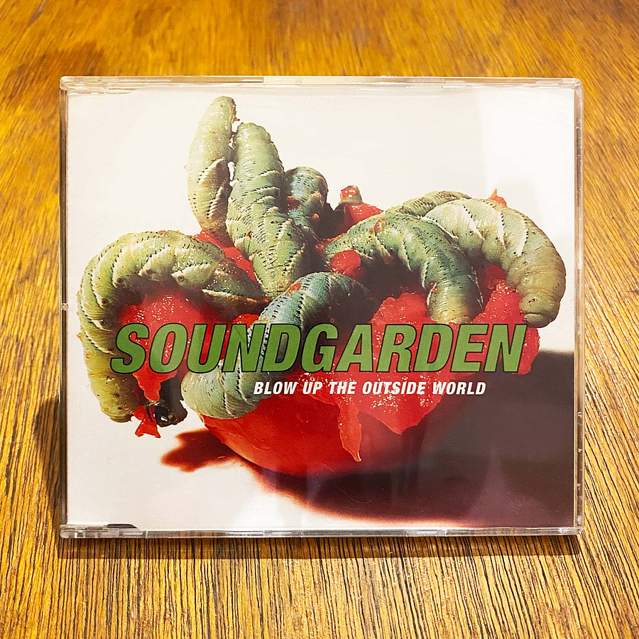 Soundgarden - Blow Up The Outside World (CD2) 1