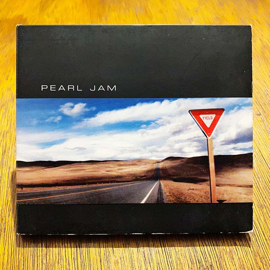 Pearl Jam - Yield 1