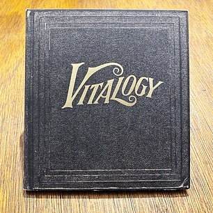 Pearl Jam - Vitalogy