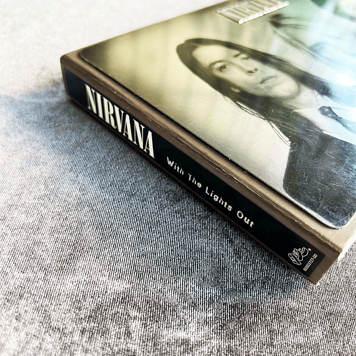 Nirvana - With the lights out (3 CD + 1 DVD (PAL) + Libro)