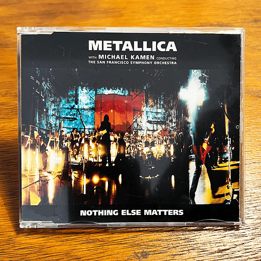 Metallica With Michael Kamen Conducting The San Francisco Symphony Orchestra - Nothing Else Matters