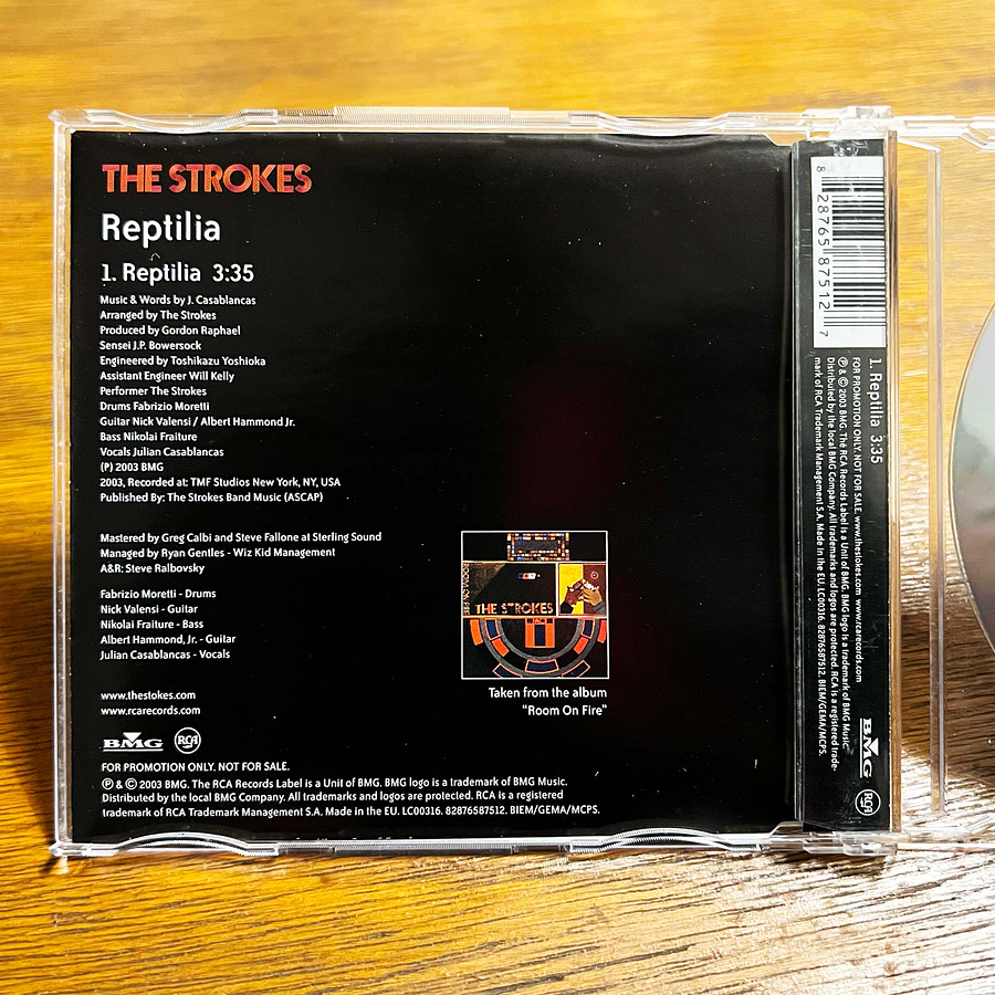 The Strokes - Reptilia (Promotional) 3