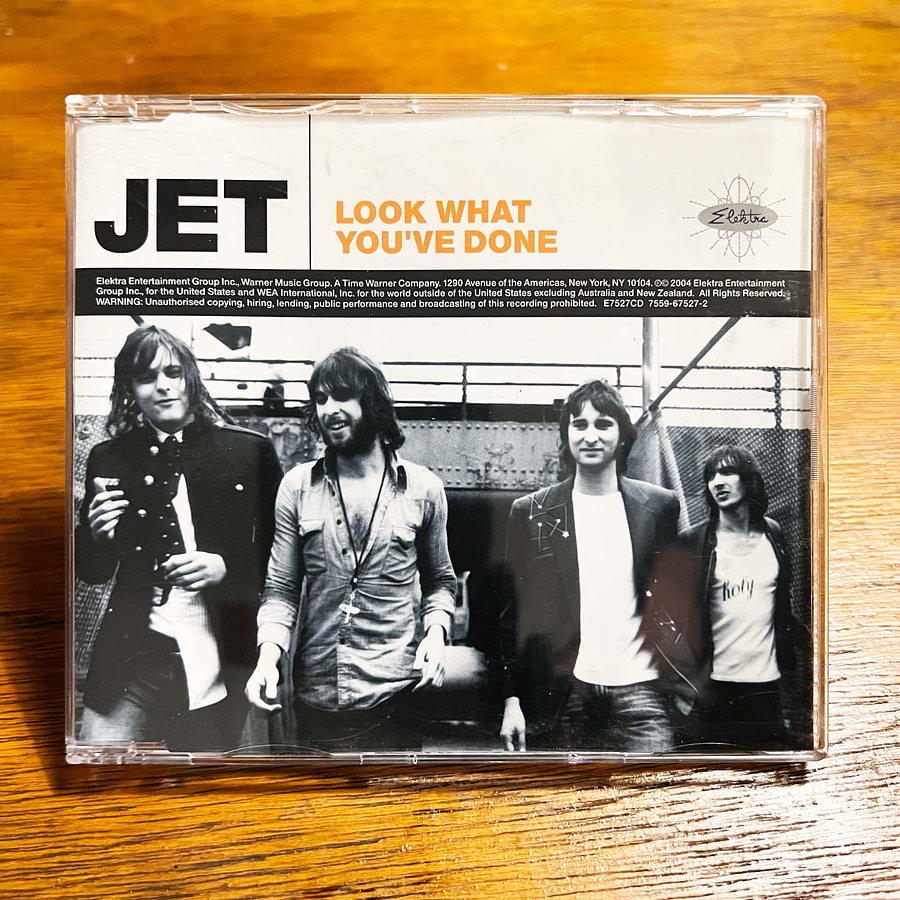 Jet - Look What You've Done 1