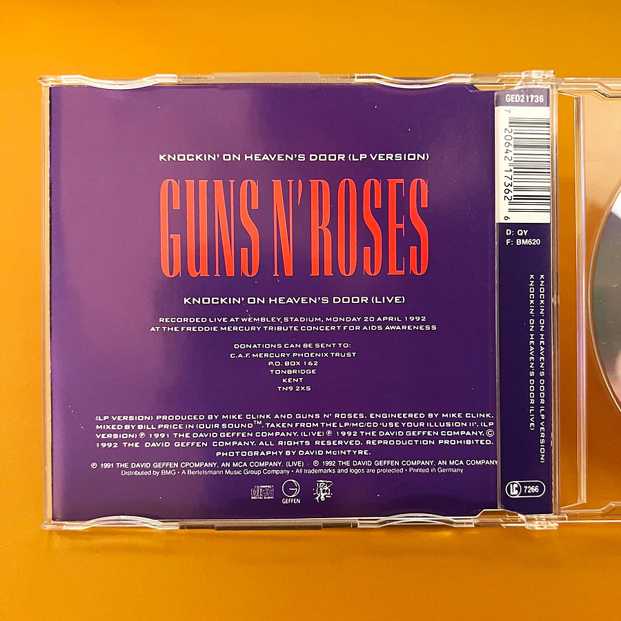 Guns N' Roses - Knockin' On Heaven's Door 3