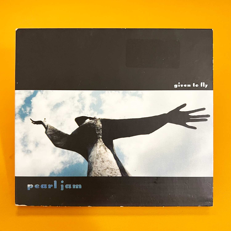Pearl Jam - Given To Fly 1