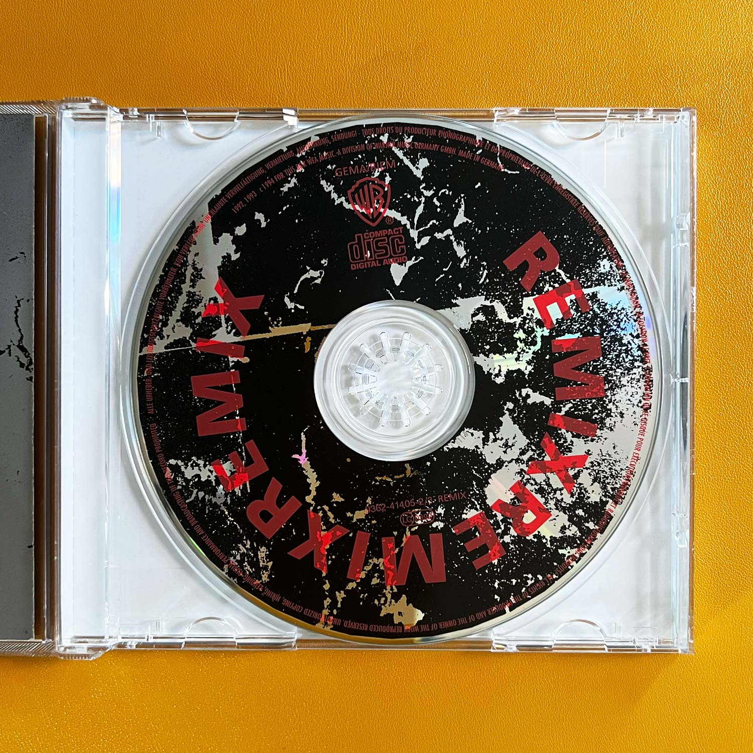 Red Hot Chili Peppers - Live Rare Remix Box (CD3) 3