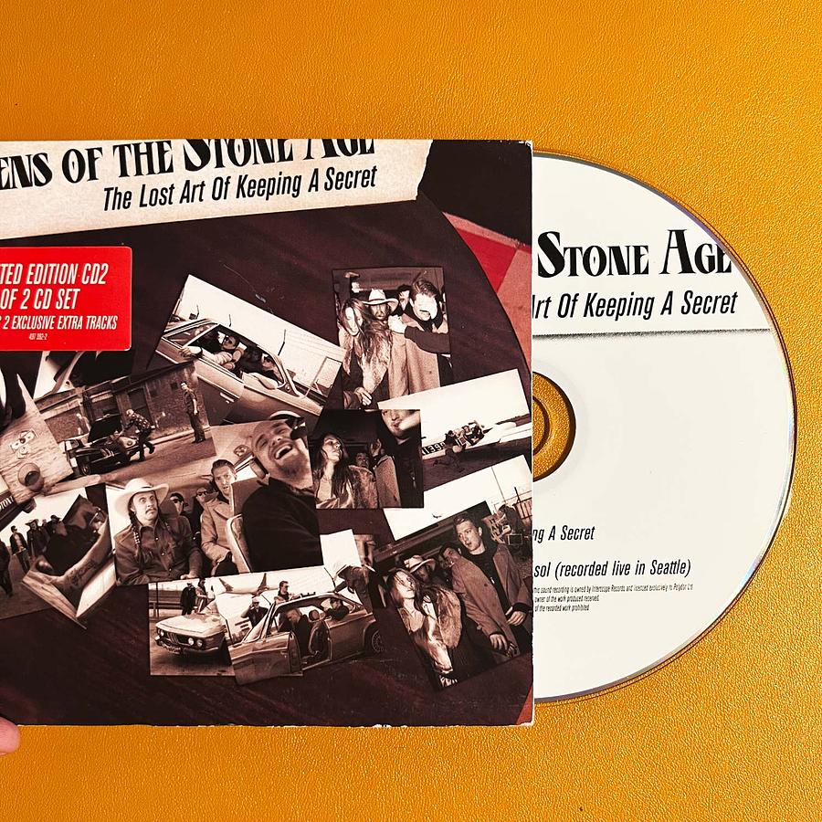 Queens Of The Stone Age - The Lost Art Of Keeping A Secret (CD2) 5