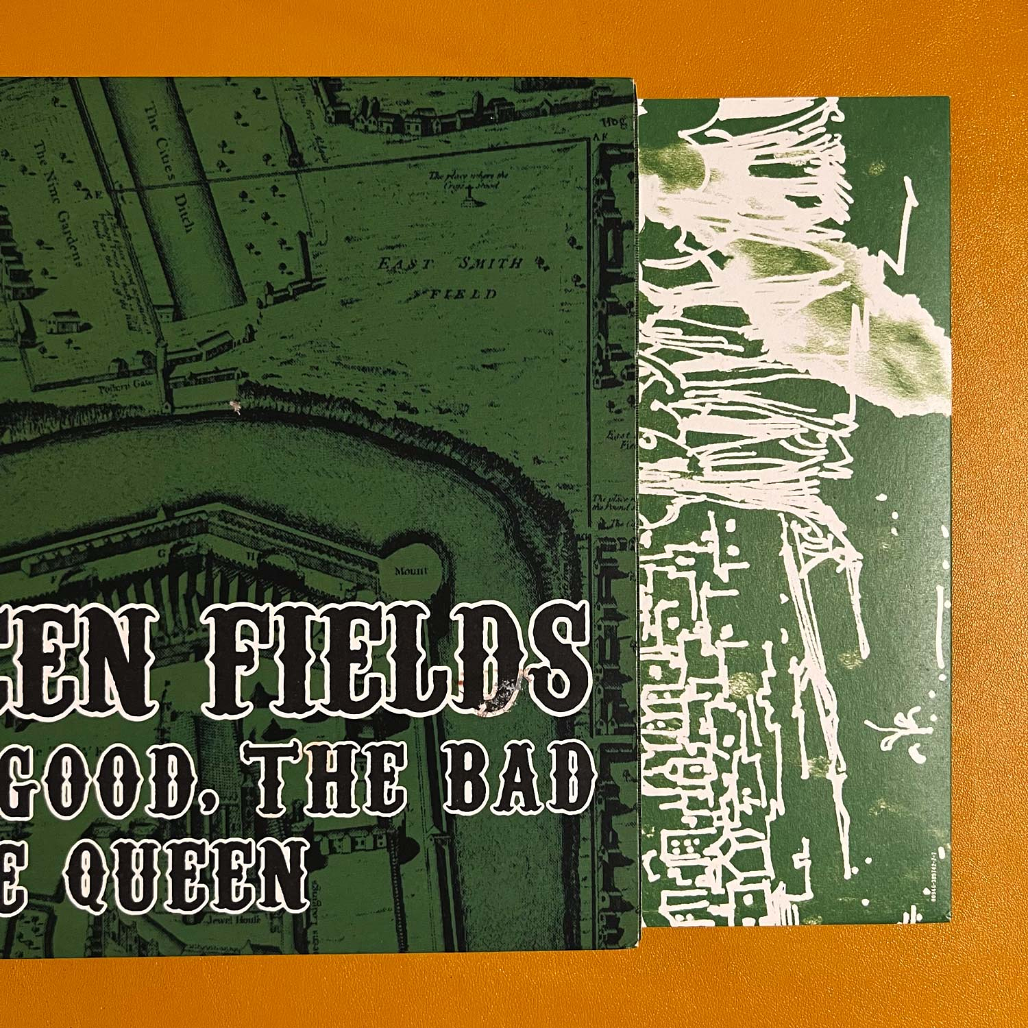 The Good, The Bad & The Queen - Green Fields  - 7