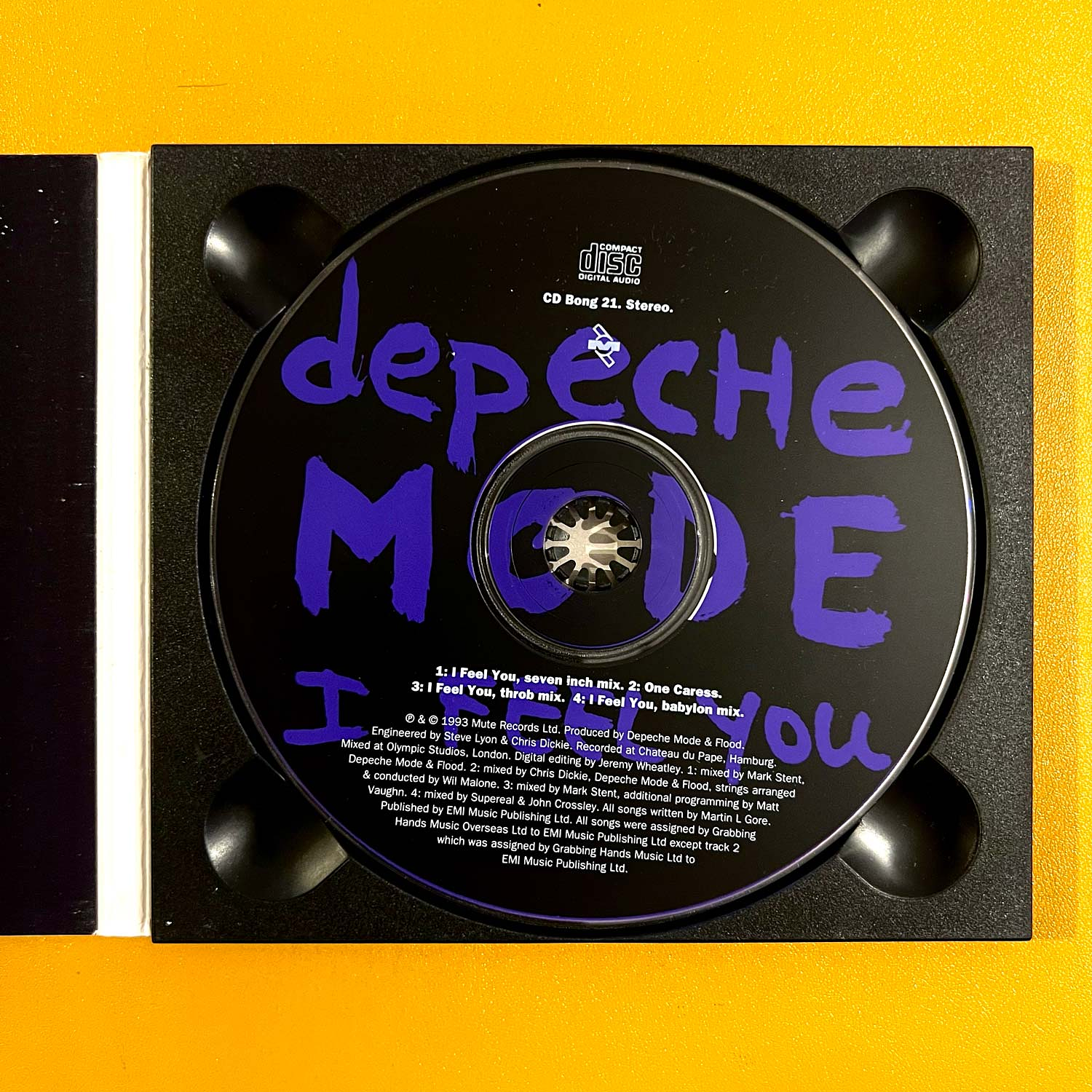 Depeche Mode - I Feel You 3