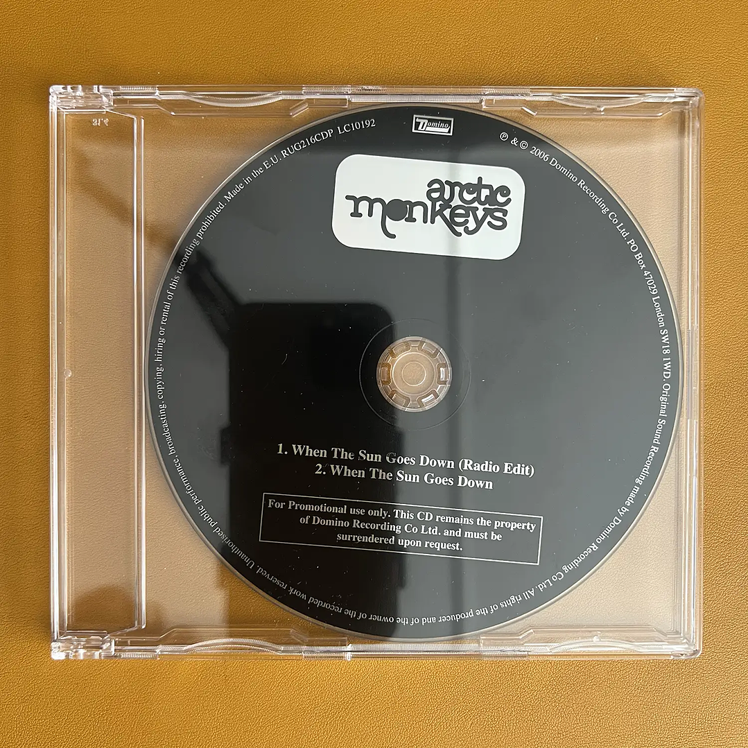 Arctic Monkeys - When The Sun Goes Down (Promo) 1
