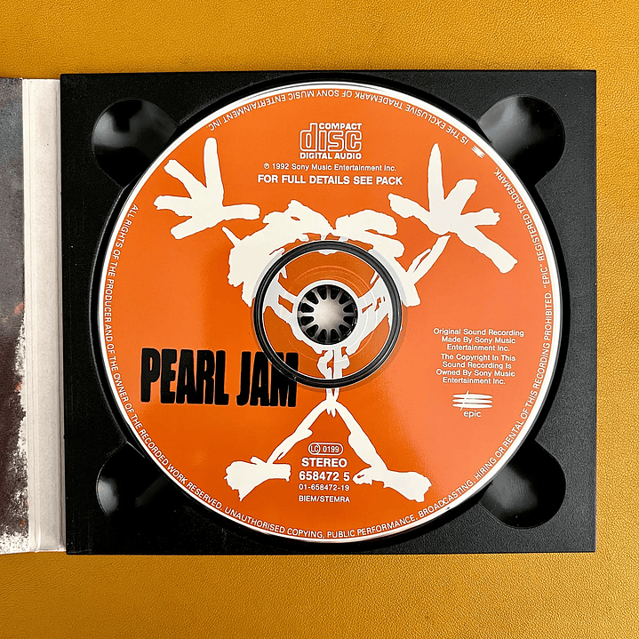 Pearl Jam - Oceans Digipak 4