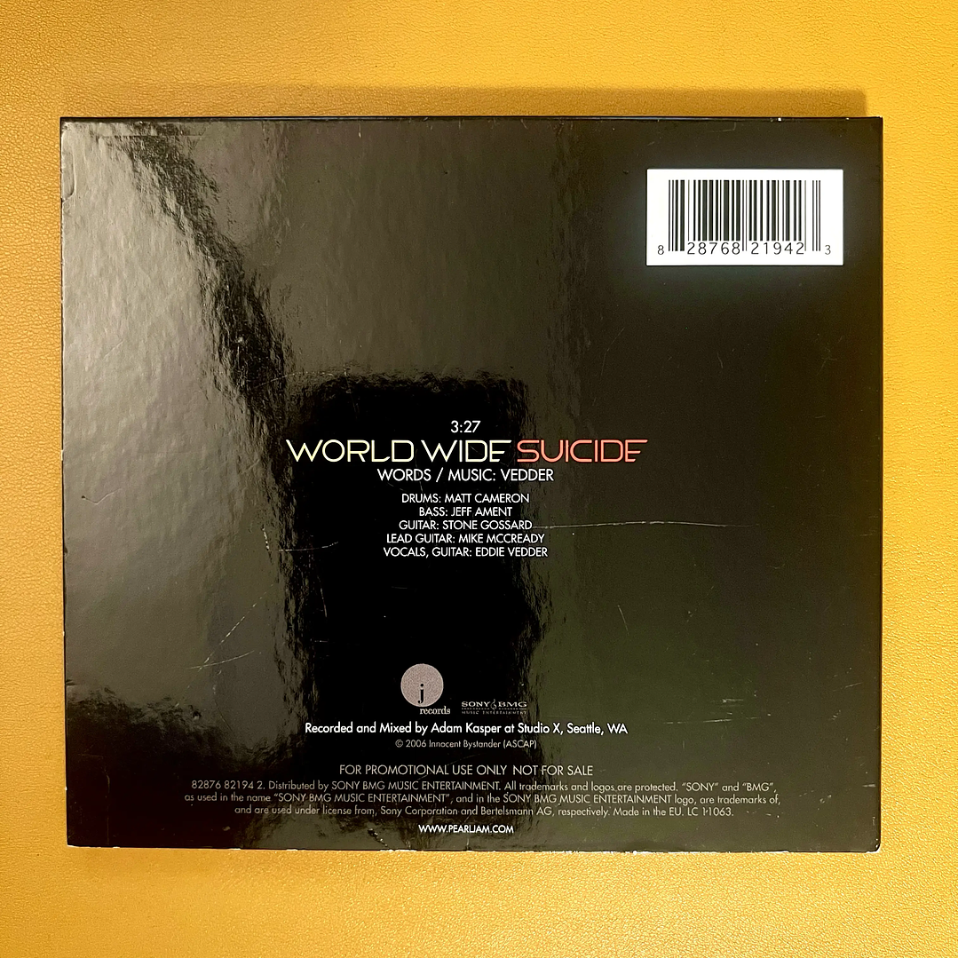 Pearl Jam - World Wide Suicide (Promo) 3