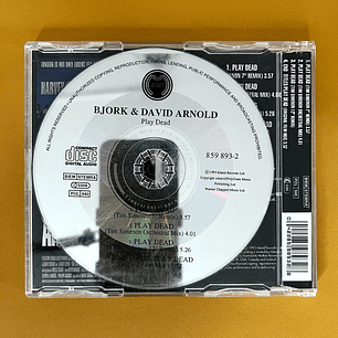 Björk And David Arnold - Play Dead