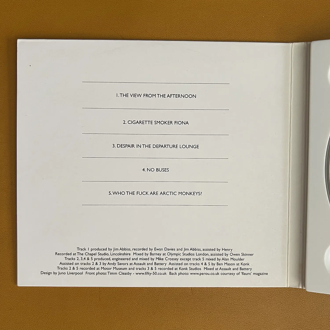 Arctic Monkeys - Who The Fuck Are Arctic Monkeys? 3