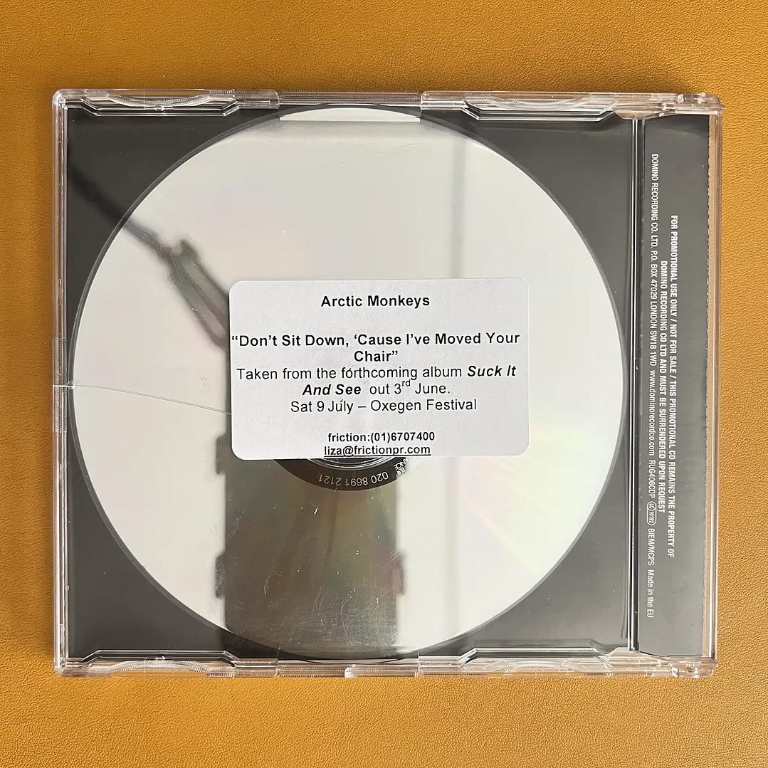 Arctic Monkeys - Don't Sit Down, 'Cause I've Moved Your Chair 2