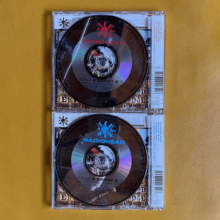 Radiohead - High & Dry / Planet Telex (CD1-CD2) 2