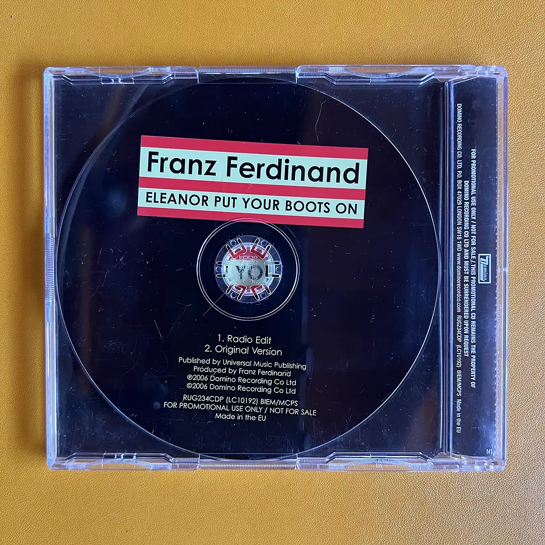 Franz Ferdinand - Eleanor Put Your Boots On (Promo) 2