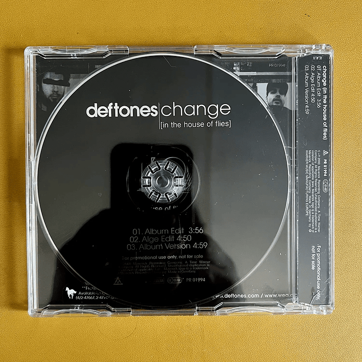 Deftones - Change [In The House Of Flies]  2
