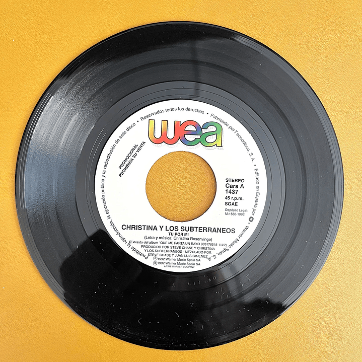 Christina Y Los Subterráneos - Tu Por Mi (7