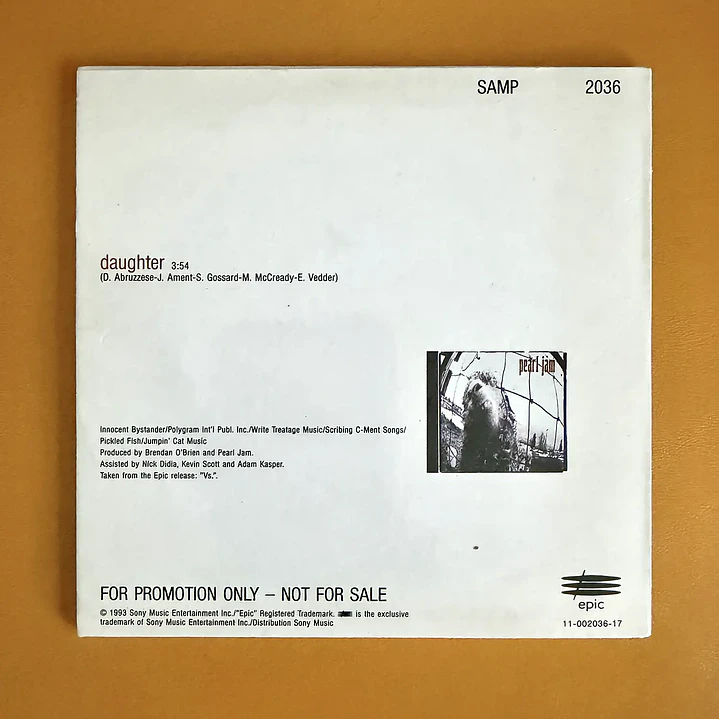 Pearl Jam - Daughter (Promo) 3