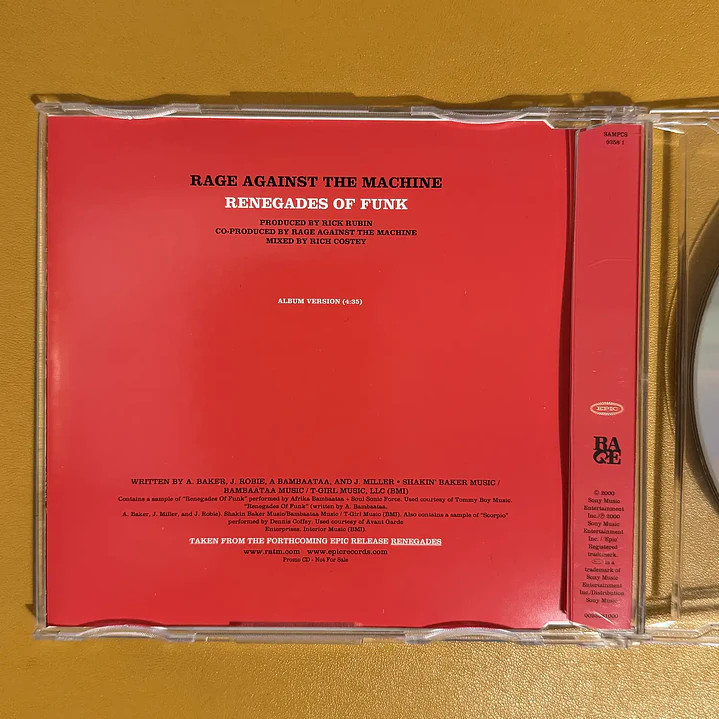 Rage Against The Machine - Renegades Of Funk (Promo) 3