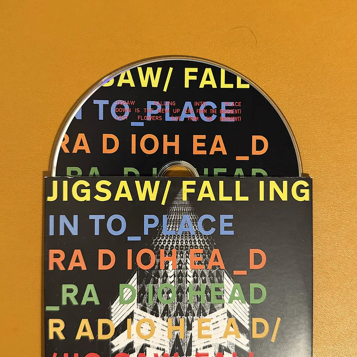 Radiohead - Jigsaw Falling Into Place 3