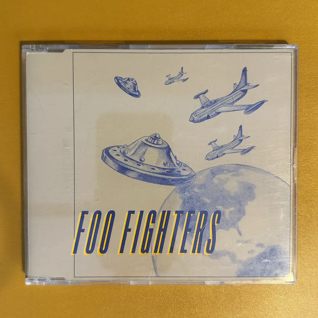 Foo Fighters - This Is A Call (Promo) 1