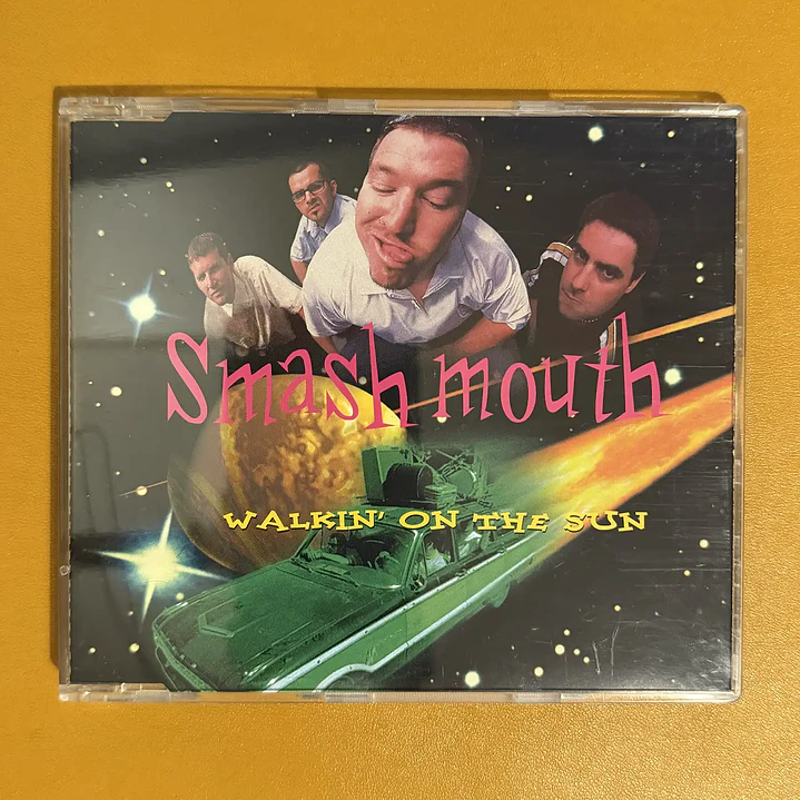Smash Mouth - Walkin' On The Sun 1