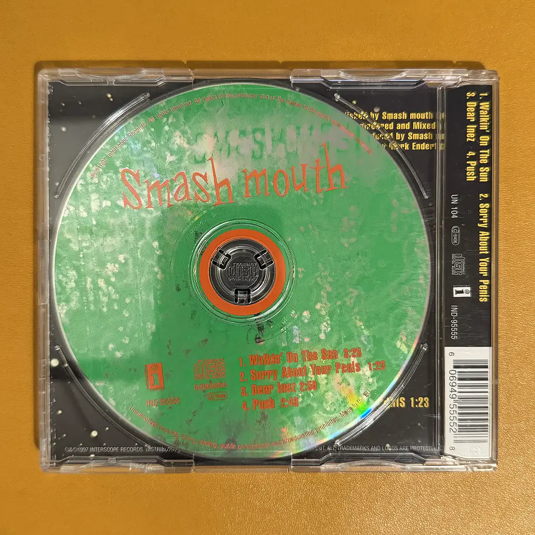 Smash Mouth - Walkin' On The Sun 3