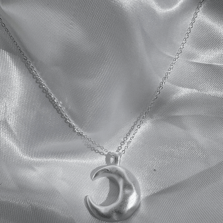 Cadena con colgante Luna 1