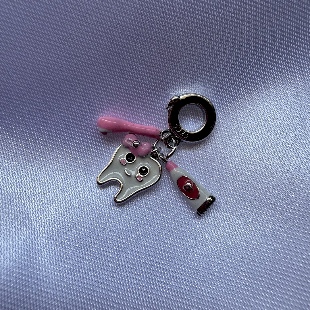 Charms diente 1