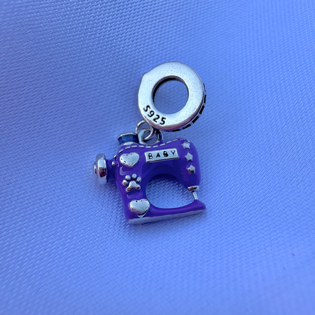 Charms Máquina de coser 1