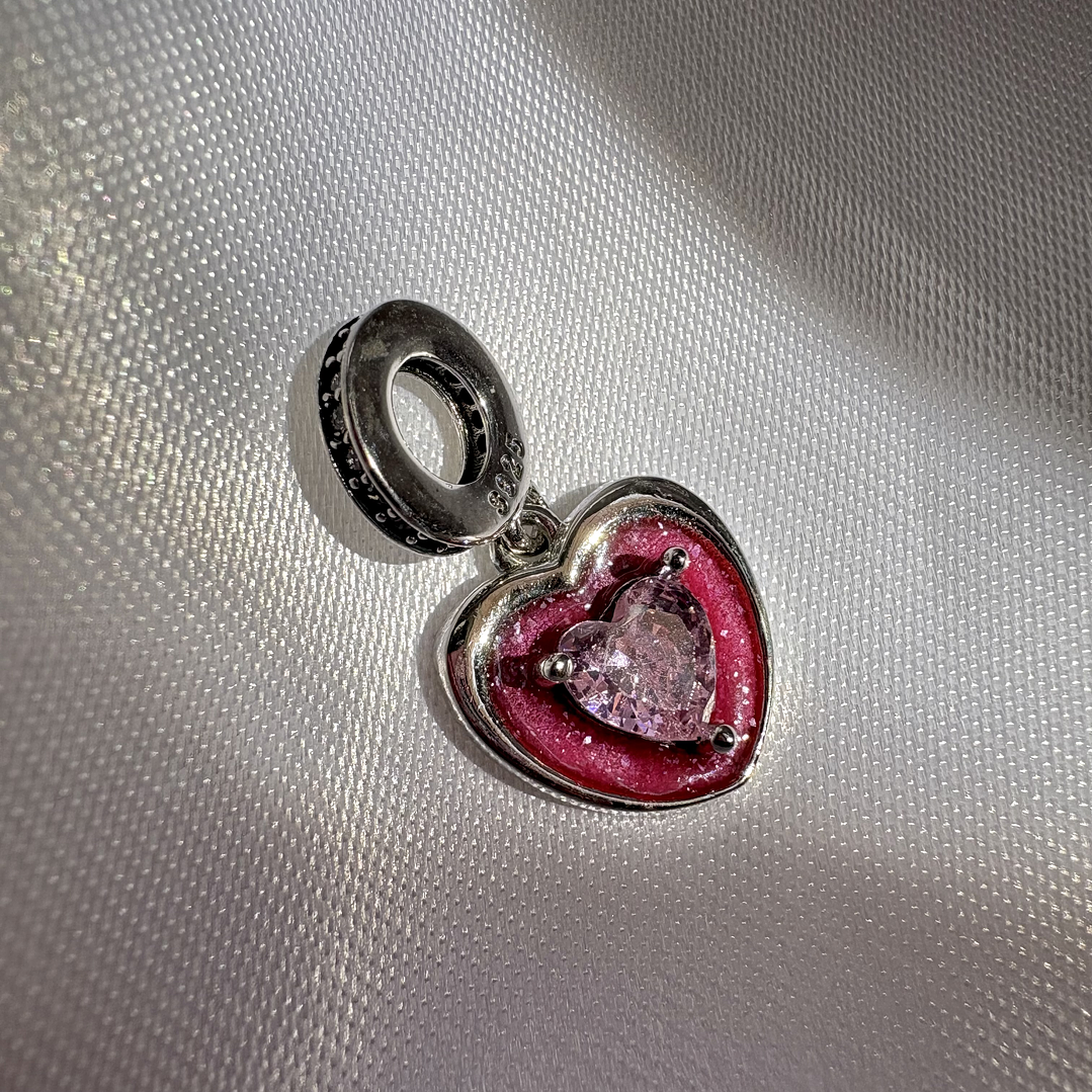 Charms corazón rosado 1