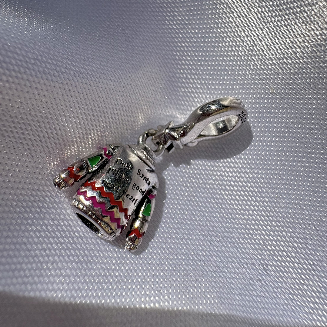 Charms Chaleco Navideño 1