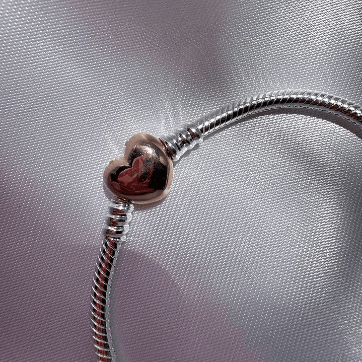 Pulsera corazón dorado 1