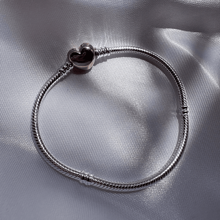 Pulsera corazón dorado 2