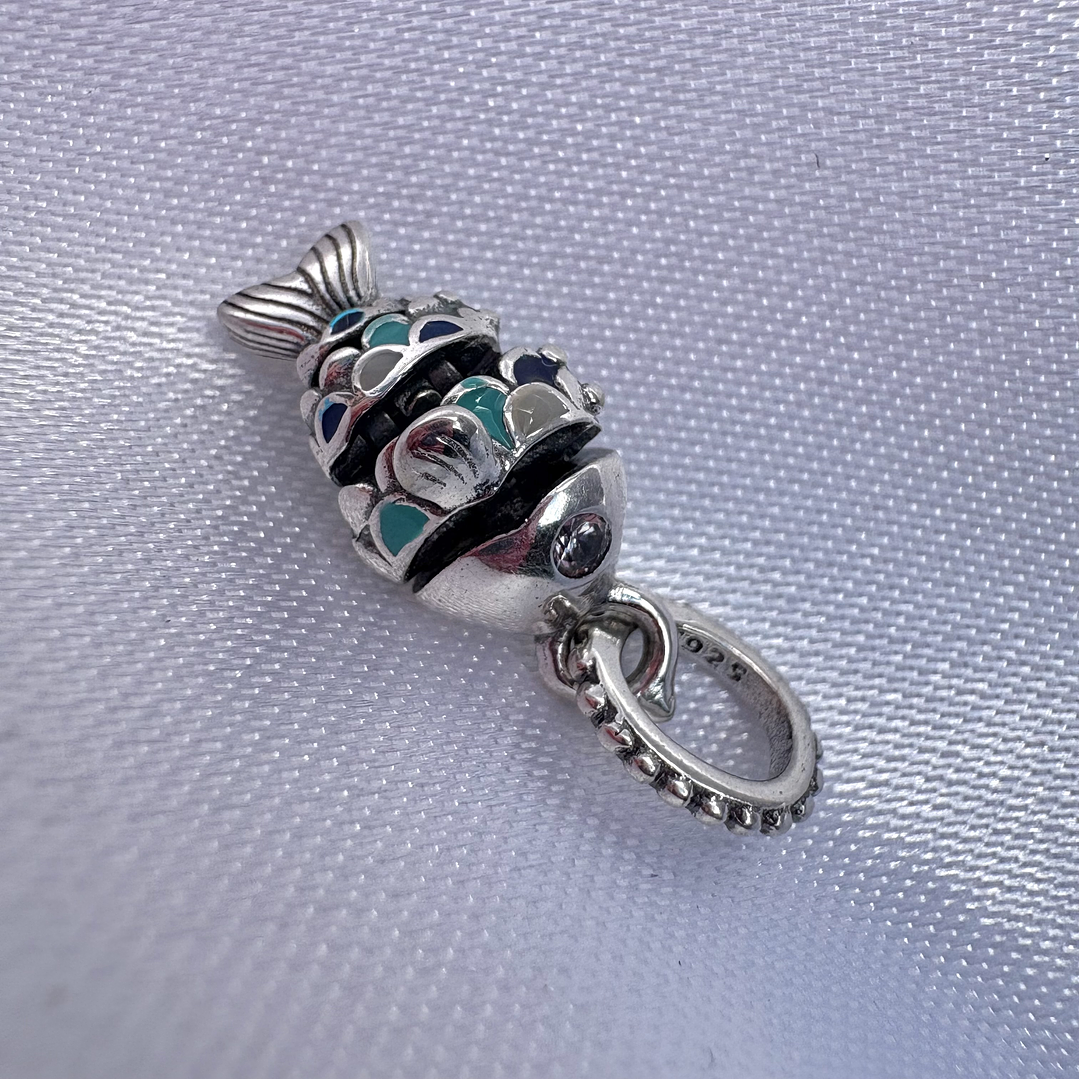 Charms Pescado 1