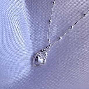 Cadena con corazon detente