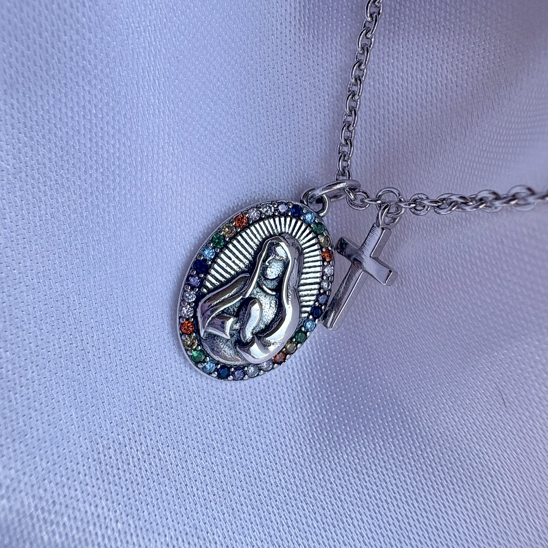 Cadena con Virgen  1