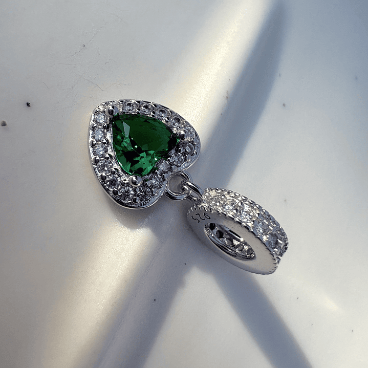 Charms corazón verde 2