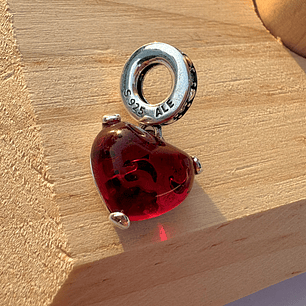 Charms corazón rojo