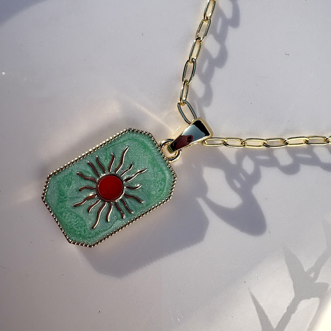 Cadena Sol esmeralda 1