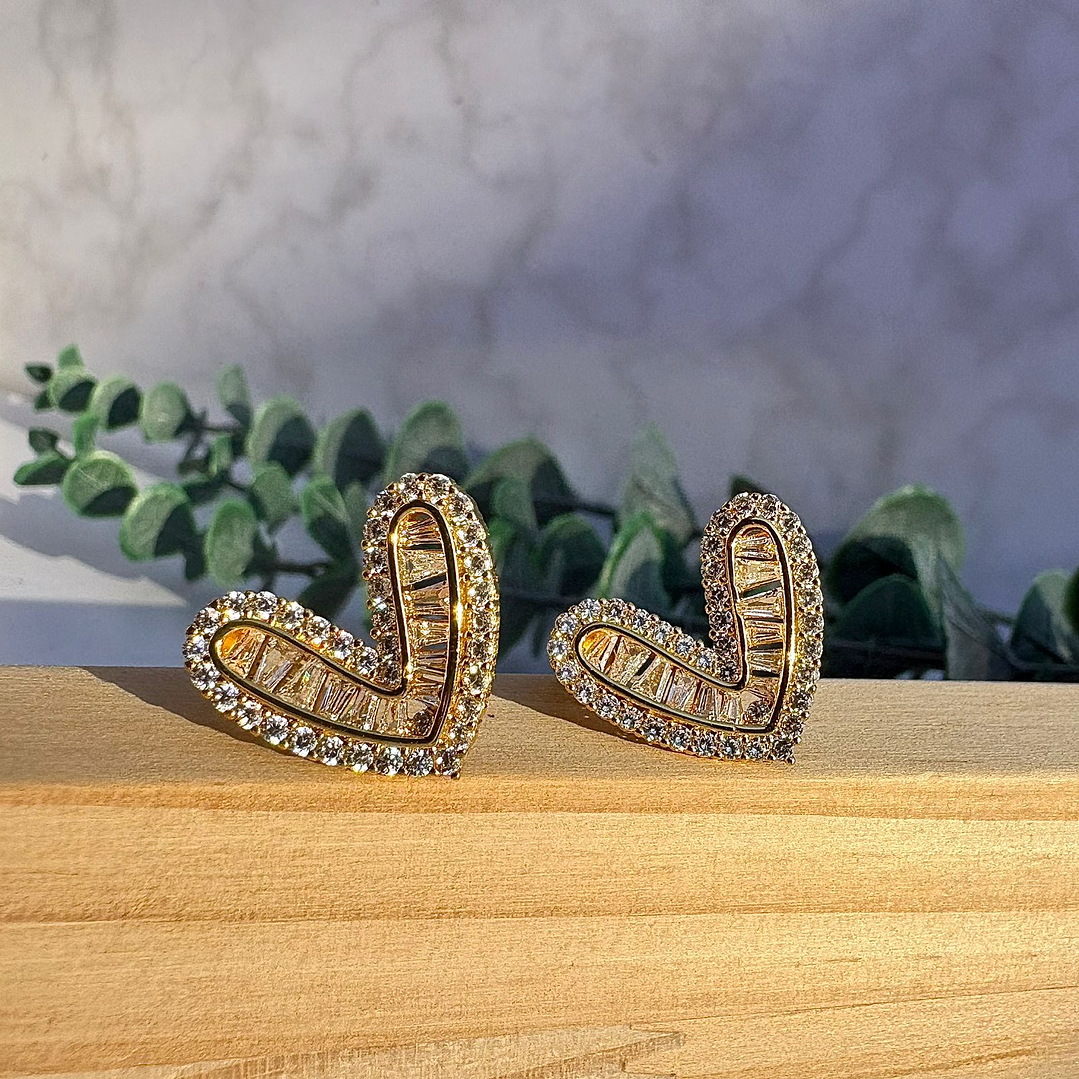 Aros “Corazón Lumina” Dorado 1