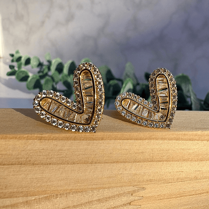 Aros “Corazón Lumina” Dorado 2