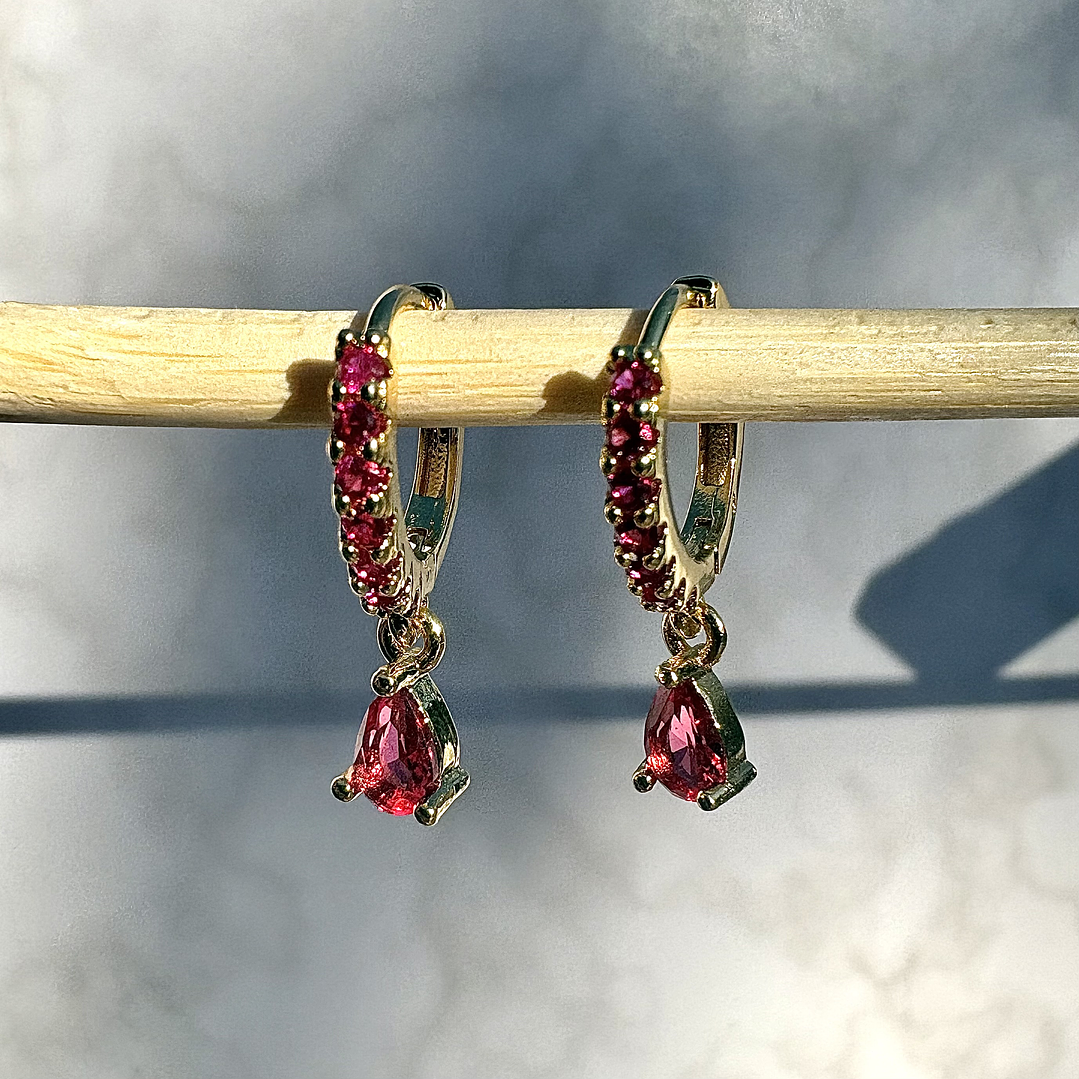 Aros Lágrimas Carmesí  1