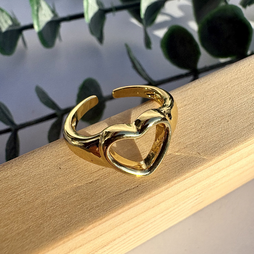Anillo Corazón dorado 2