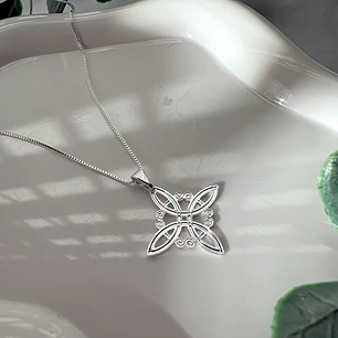 Cadena Amuleto Protección Ancestral