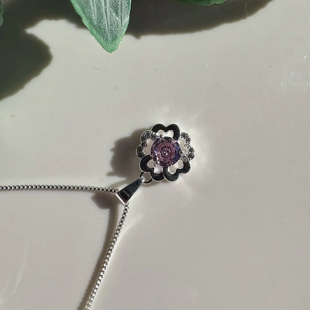 Cadena Pink Bloom Glow 1