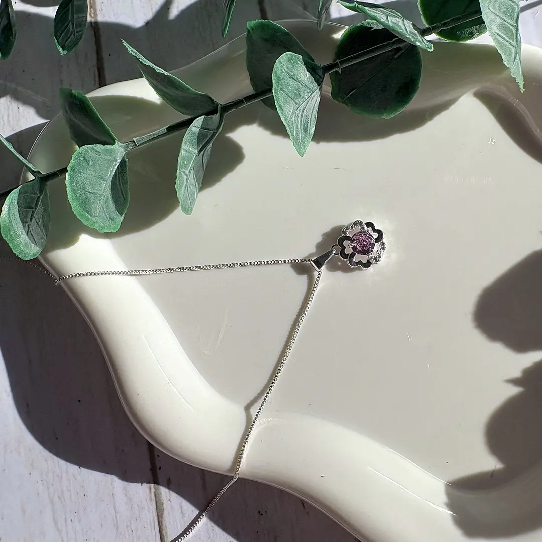 Cadena Pink Bloom Glow 2